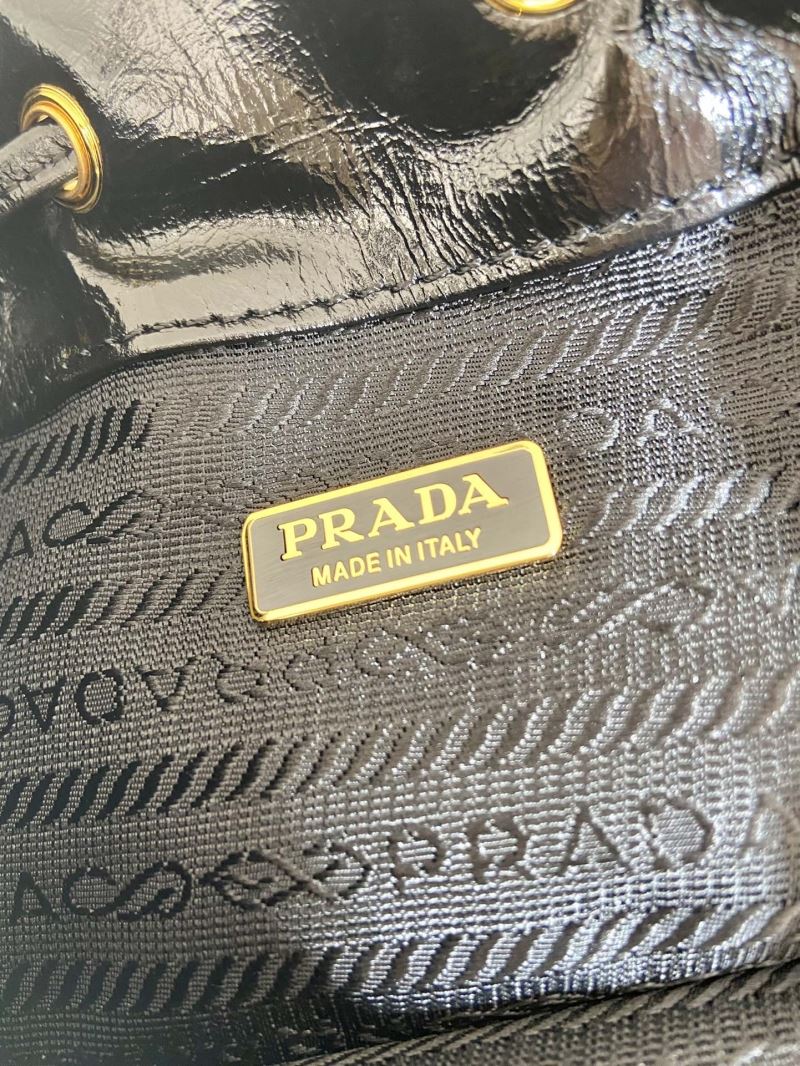 Pra*a bucket bags